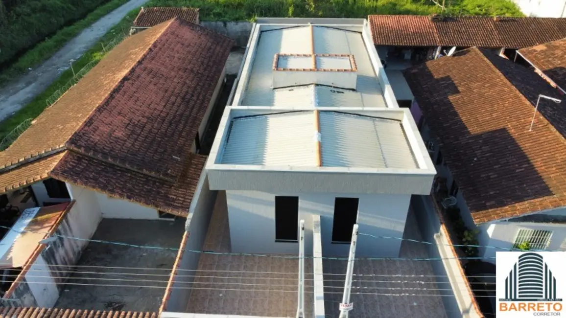 Foto 3 de Casa com 2 quartos à venda, 150m2 em Itanhaem - SP