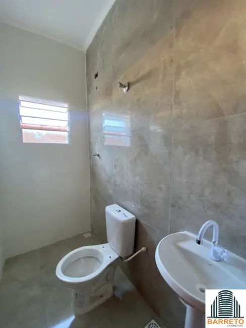 Foto 6 de Casa com 2 quartos à venda, 125m2 em Mongagua - SP