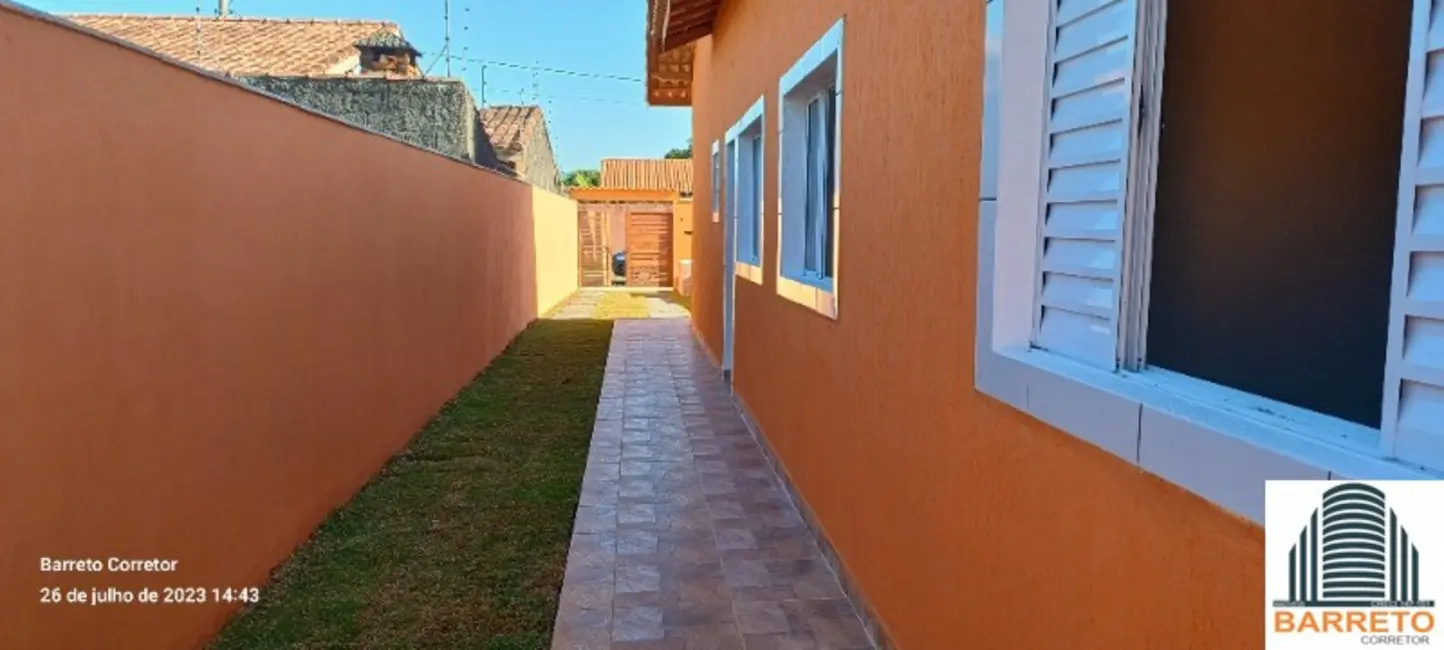 Foto 7 de Casa com 2 quartos à venda, 180m2 em Itanhaem - SP