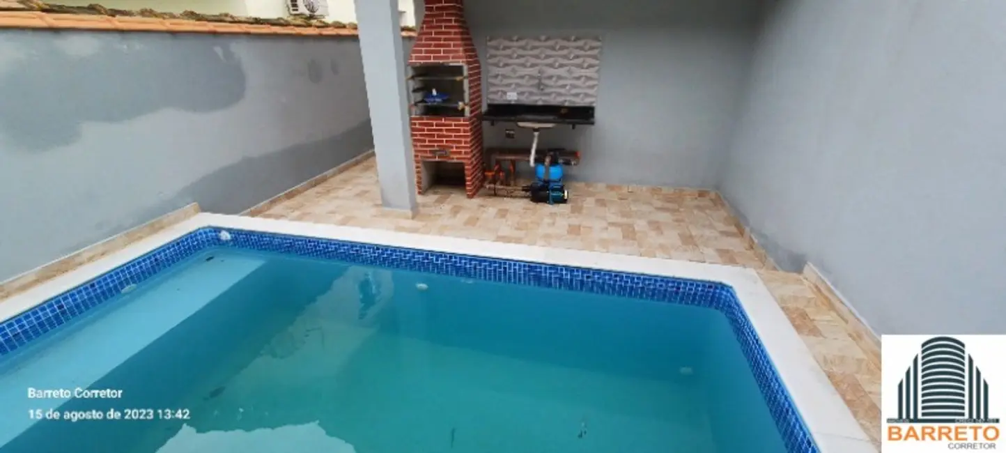 Foto 9 de Casa com 2 quartos à venda, 125m2 em Itanhaem - SP