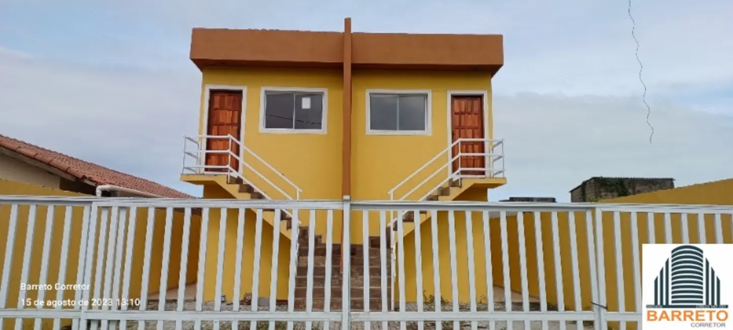 Foto 1 de Casa com 2 quartos à venda em Itanhaem - SP