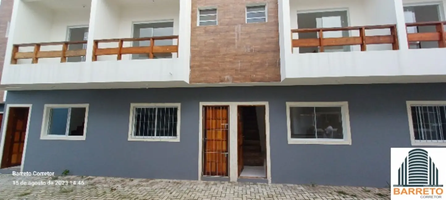 Casa de Condomínio com 2 quartos à venda, 82m2 em Itanhaem - SP - imagem 2 Foto 2 de Casa de Condomínio com 2 quartos à venda, 82m2 em Itanhaem - SP