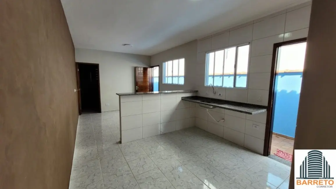 Foto 6 de Casa com 2 quartos à venda, 125m2 em Balneário São Jorge, Itanhaem - SP
