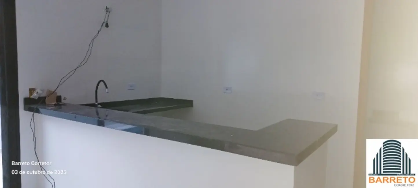 Foto 4 de Casa de Condomínio com 2 quartos à venda, 66m2 em Itanhaem - SP