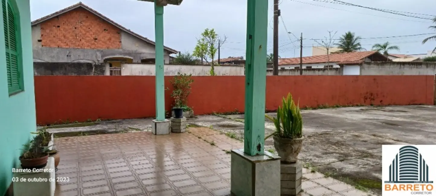 Foto 8 de Casa com 2 quartos à venda, 70m2 em Itanhaem - SP