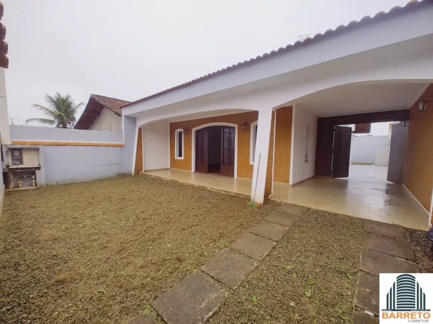 Casa com 2 quartos à venda, 108m2 em Itanhaem - SP - imagem 1 Foto 1 de Casa com 2 quartos à venda, 108m2 em Itanhaem - SP