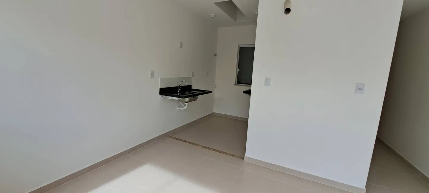 Foto 5 de Casa de Condomínio com 2 quartos à venda, 45m2 em Vilas do Atlântico, Lauro De Freitas - BA