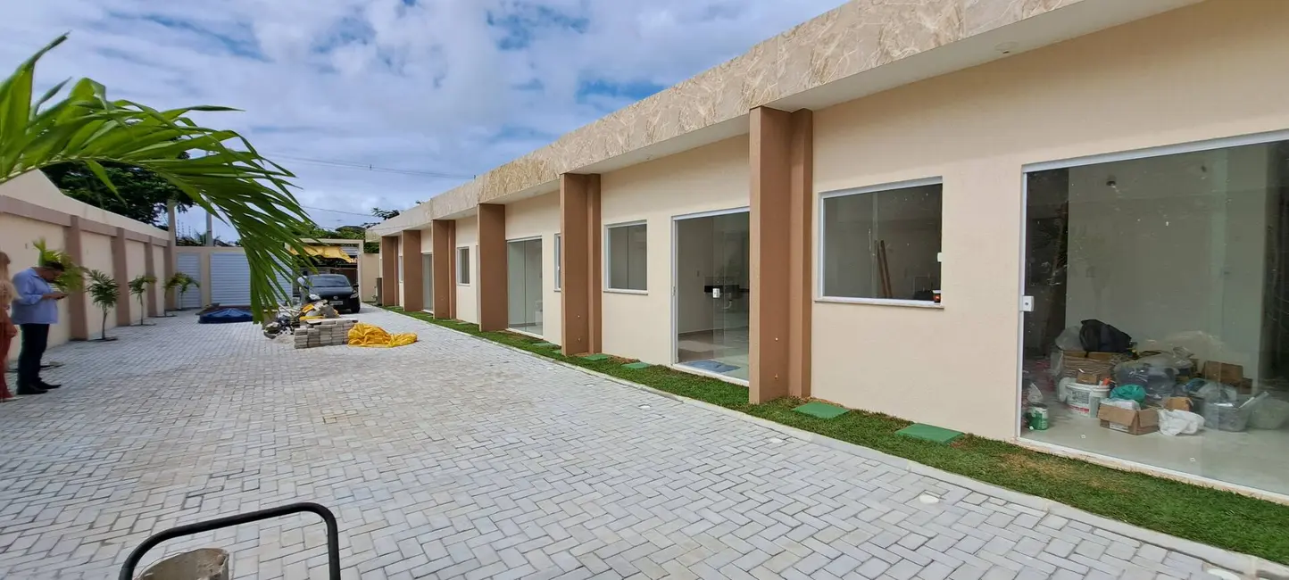 Foto 1 de Casa de Condomínio com 2 quartos à venda, 45m2 em Vilas do Atlântico, Lauro De Freitas - BA