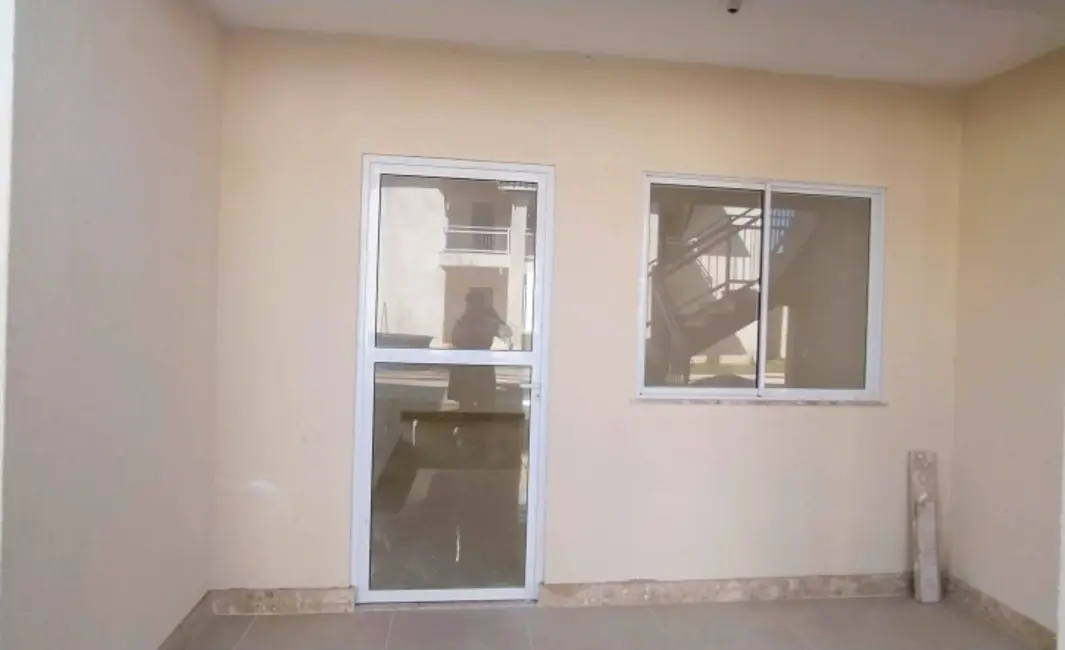 Foto 3 de Apartamento com 2 quartos à venda, 68m2 em Camacari - BA