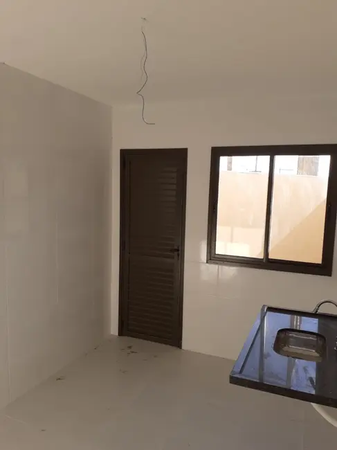 Foto 4 de Casa com 4 quartos à venda, 110m2 em Camacari - BA