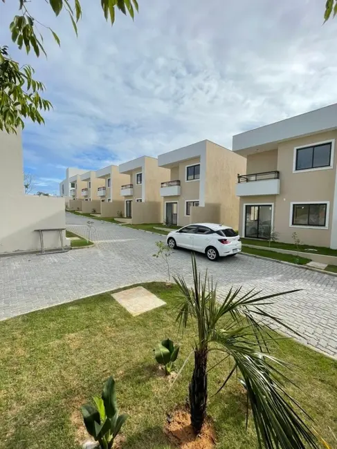 Foto 2 de Casa com 4 quartos à venda, 110m2 em Camacari - BA