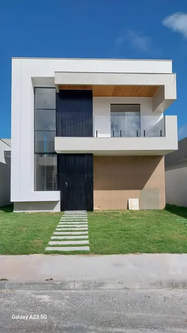 Foto 2 de Casa com 3 quartos à venda, 201m2 em Camacari - BA