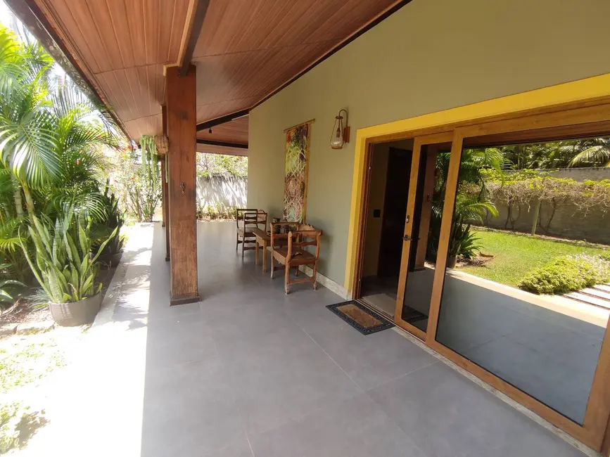 Foto 2 de Casa com 4 quartos à venda e para alugar, 350m2 em Portão, Lauro De Freitas - BA
