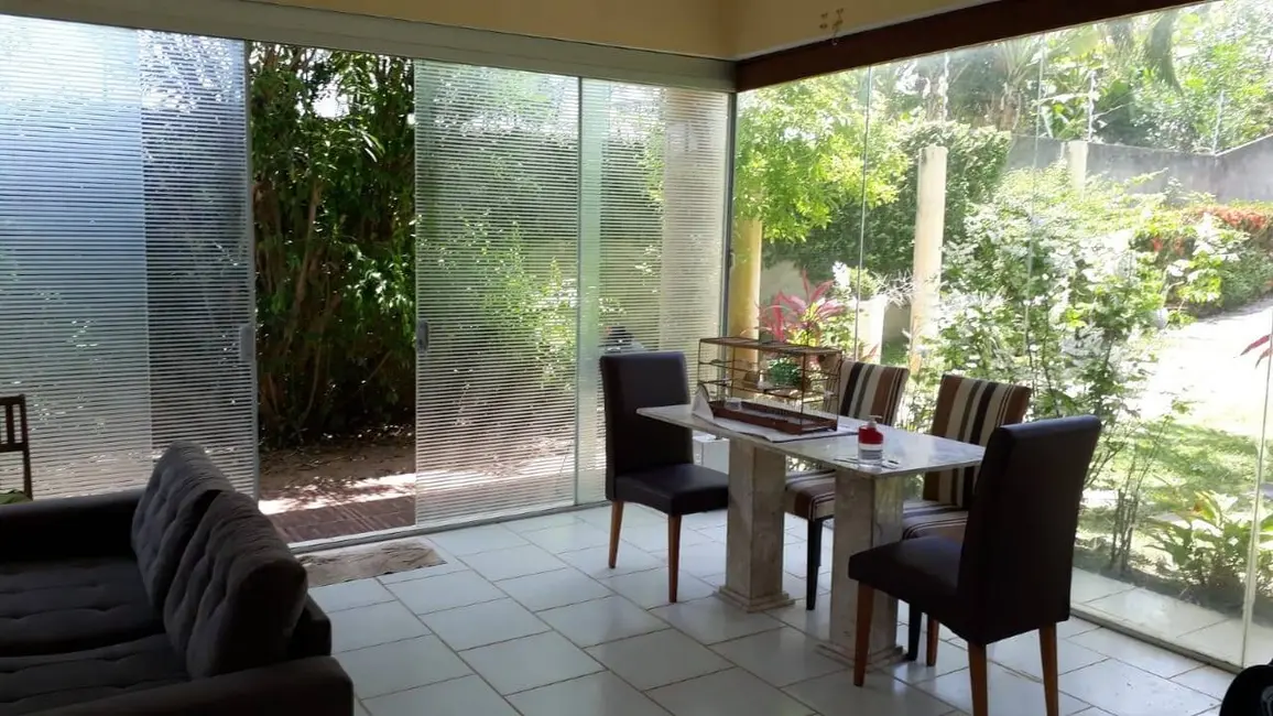 Casa com 3 quartos à venda, 295m2 em Buraquinho, Lauro De Freitas - BA - imagem 6 Foto 6 de Casa com 3 quartos à venda, 295m2 em Buraquinho, Lauro De Freitas - BA