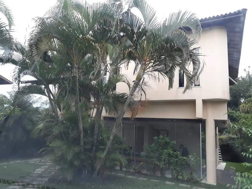Casa com 3 quartos à venda, 295m2 em Buraquinho, Lauro De Freitas - BA - imagem 3 Foto 3 de Casa com 3 quartos à venda, 295m2 em Buraquinho, Lauro De Freitas - BA