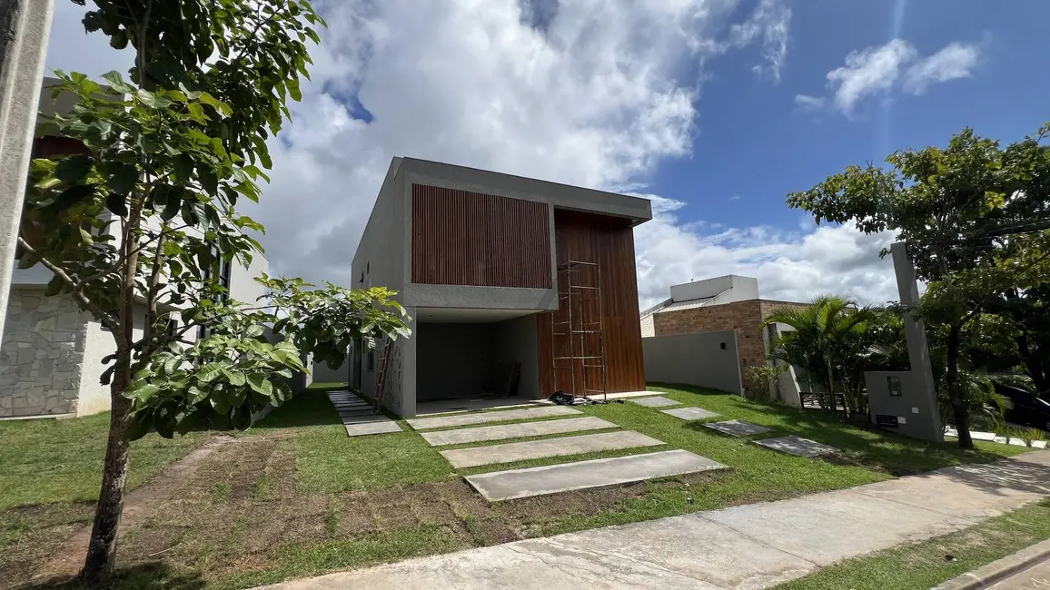 Foto 2 de Casa com 4 quartos à venda, 294m2 em Camacari - BA