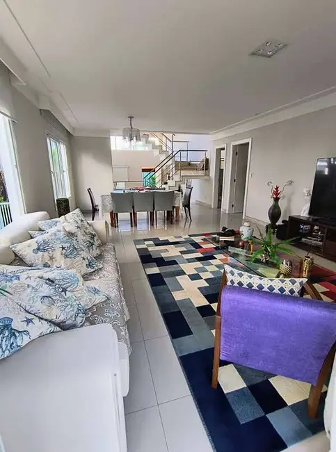 Foto 8 de Casa com 4 quartos à venda, 295m2 em Camacari - BA