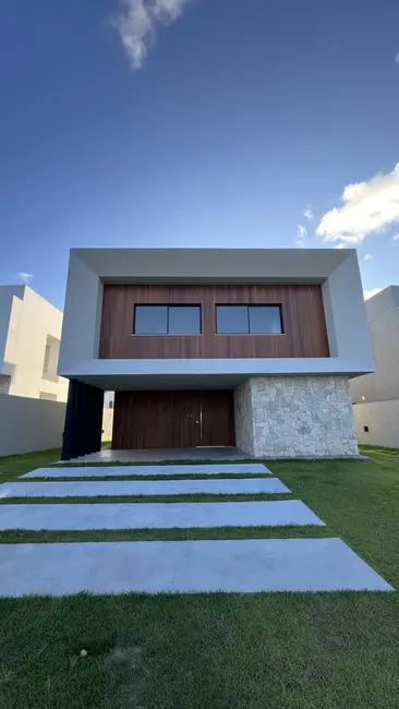 Casa com 4 quartos à venda, 280m2 em Camacari - BA - imagem 2 Foto 2 de Casa com 4 quartos à venda, 280m2 em Camacari - BA