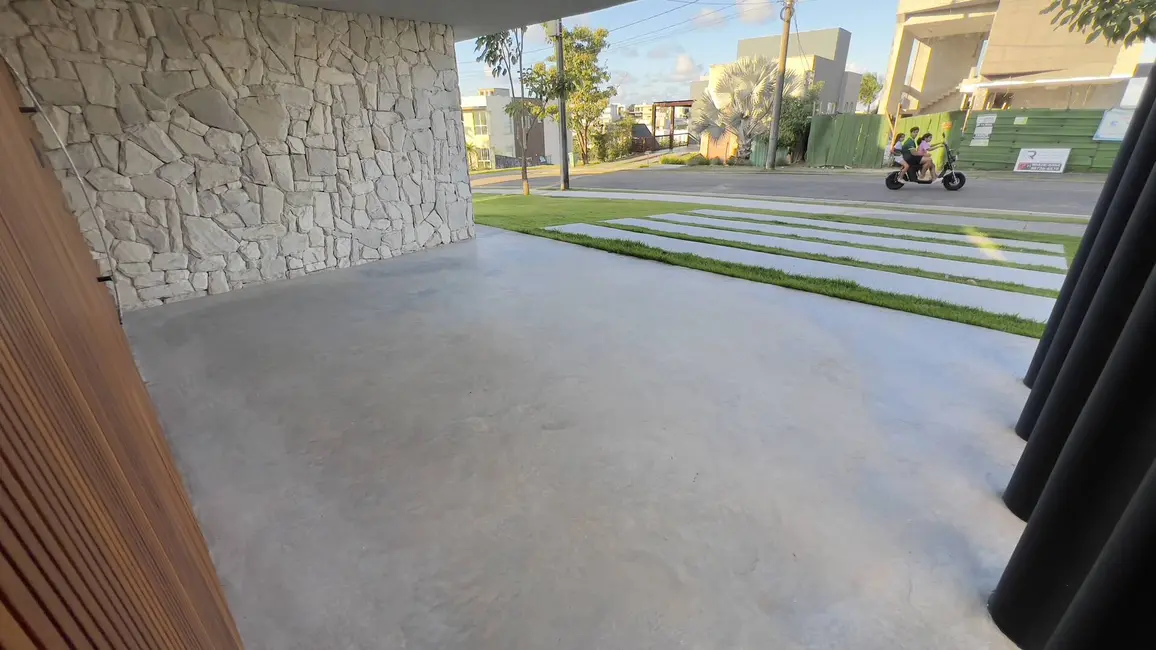 Casa com 4 quartos à venda, 280m2 em Camacari - BA - imagem 3 Foto 3 de Casa com 4 quartos à venda, 280m2 em Camacari - BA