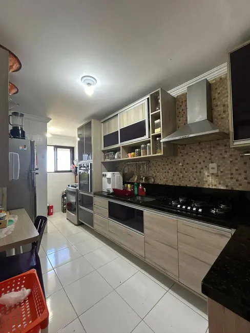 Apartamento com 3 quartos à venda, 164m2 em Pitangueiras, Lauro De Freitas - BA - imagem 6 Foto 6 de Apartamento com 3 quartos à venda, 164m2 em Pitangueiras, Lauro De Freitas - BA