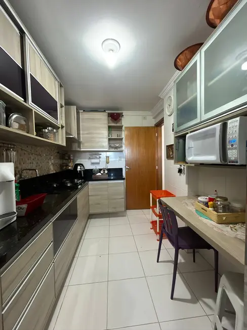 Apartamento com 3 quartos à venda, 164m2 em Pitangueiras, Lauro De Freitas - BA - imagem 7 Foto 7 de Apartamento com 3 quartos à venda, 164m2 em Pitangueiras, Lauro De Freitas - BA