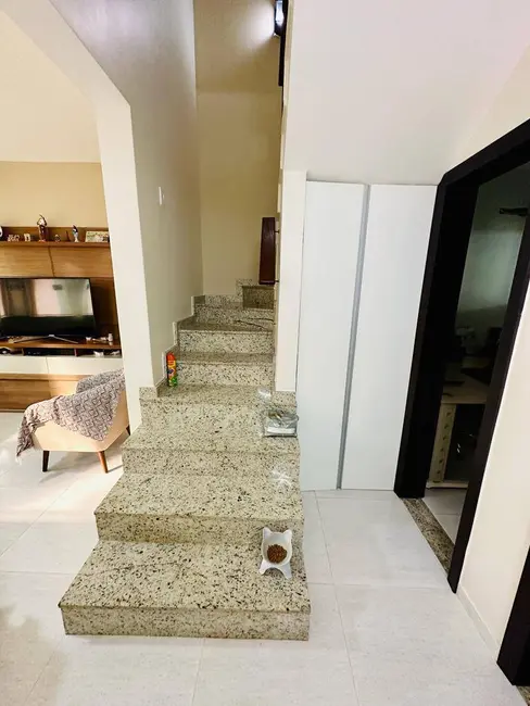 Casa com 4 quartos à venda, 117m2 em Buraquinho, Lauro De Freitas - BA - imagem 7 Foto 7 de Casa com 4 quartos à venda, 117m2 em Buraquinho, Lauro De Freitas - BA