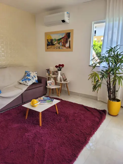 Foto 2 de Casa com 4 quartos à venda, 150m2 em Camacari - BA