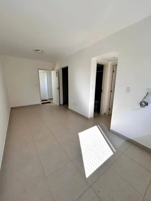 Foto 3 de Apartamento com 2 quartos à venda, 63m2 em Lauro De Freitas - BA