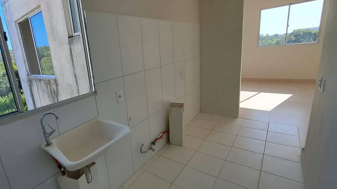 Foto 7 de Apartamento com 2 quartos à venda, 40m2 em Camacari - BA
