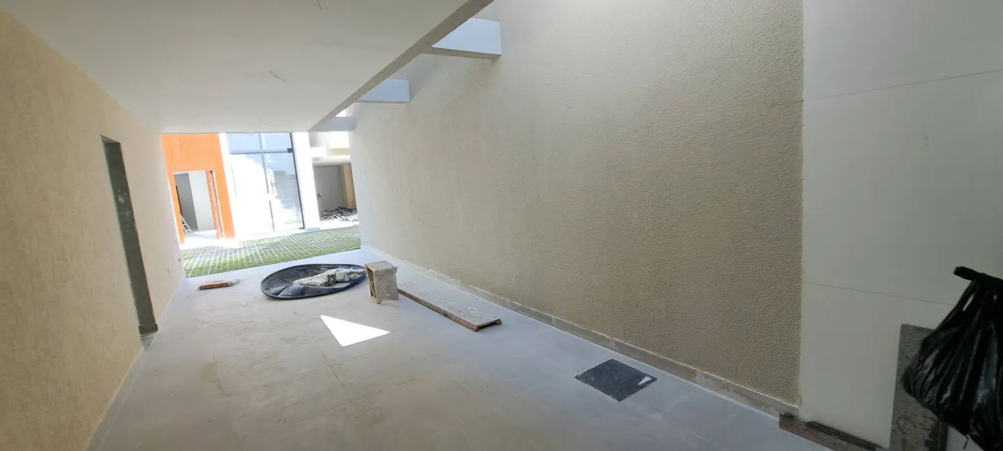 Casa com 4 quartos à venda, 180m2 em Buraquinho, Lauro De Freitas - BA - imagem 7 Foto 7 de Casa com 4 quartos à venda, 180m2 em Buraquinho, Lauro De Freitas - BA