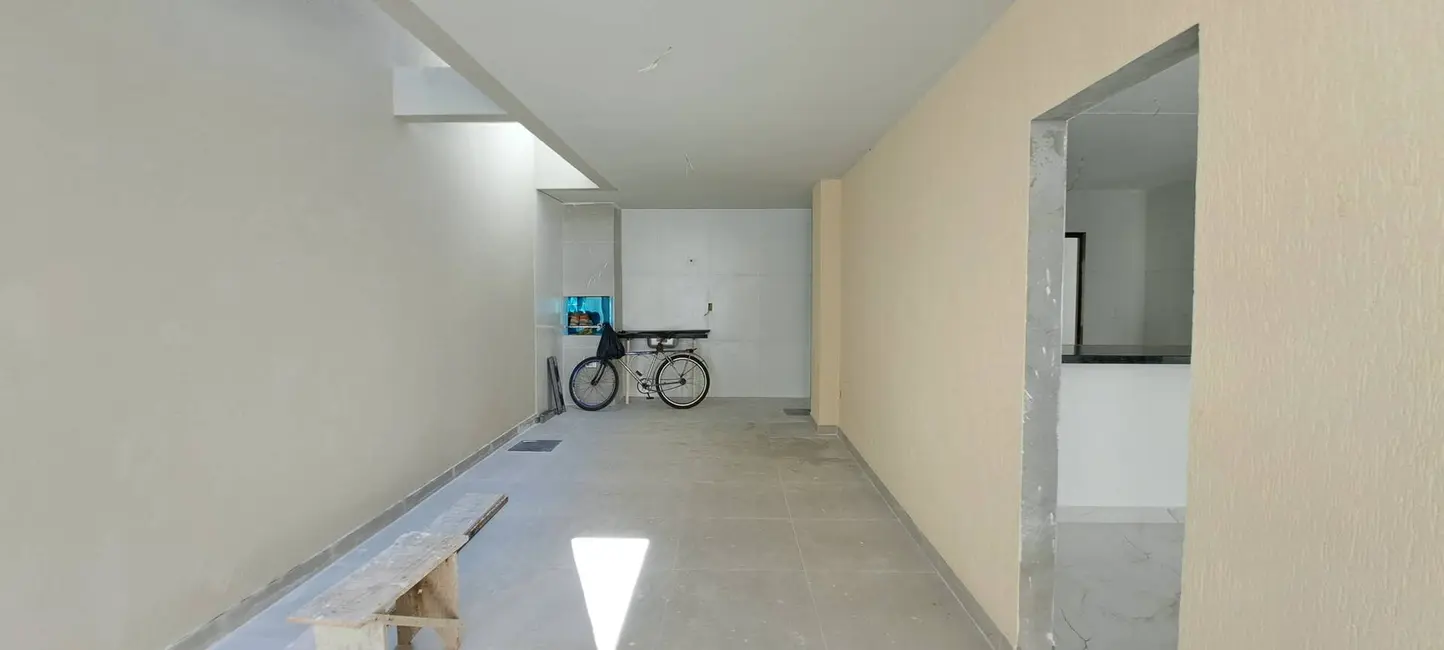 Casa com 4 quartos à venda, 180m2 em Buraquinho, Lauro De Freitas - BA - imagem 5 Foto 5 de Casa com 4 quartos à venda, 180m2 em Buraquinho, Lauro De Freitas - BA