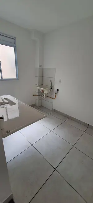 Foto 3 de Apartamento com 2 quartos à venda, 45m2 em Camacari - BA