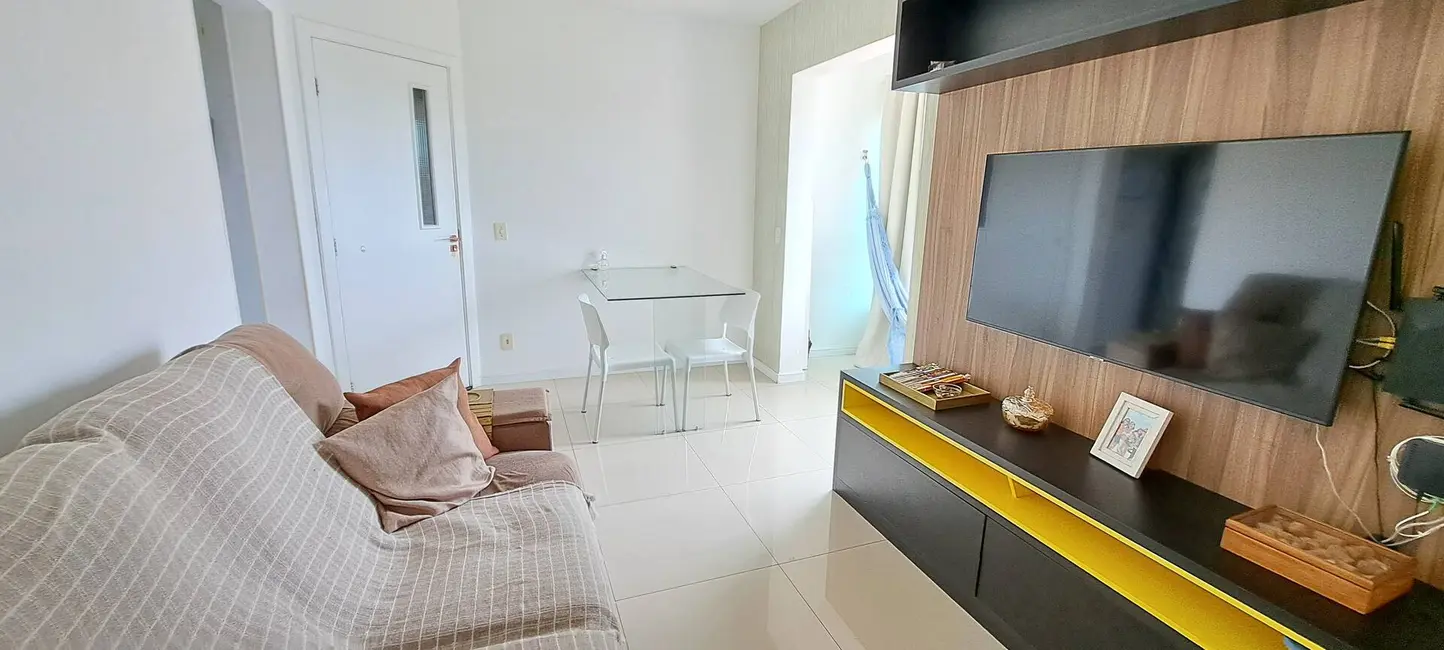 Foto 2 de Apartamento com 3 quartos à venda, 62m2 em Camacari - BA