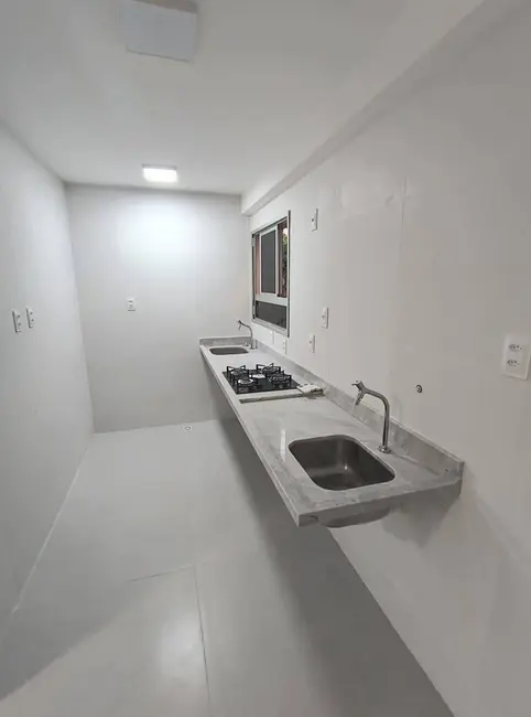 Foto 6 de Apartamento com 2 quartos à venda, 64m2 em Buraquinho, Lauro De Freitas - BA