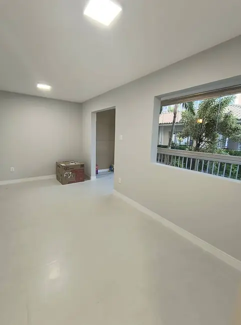 Foto 5 de Apartamento com 2 quartos à venda, 64m2 em Buraquinho, Lauro De Freitas - BA