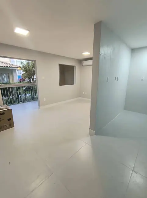 Foto 3 de Apartamento com 2 quartos à venda, 64m2 em Buraquinho, Lauro De Freitas - BA