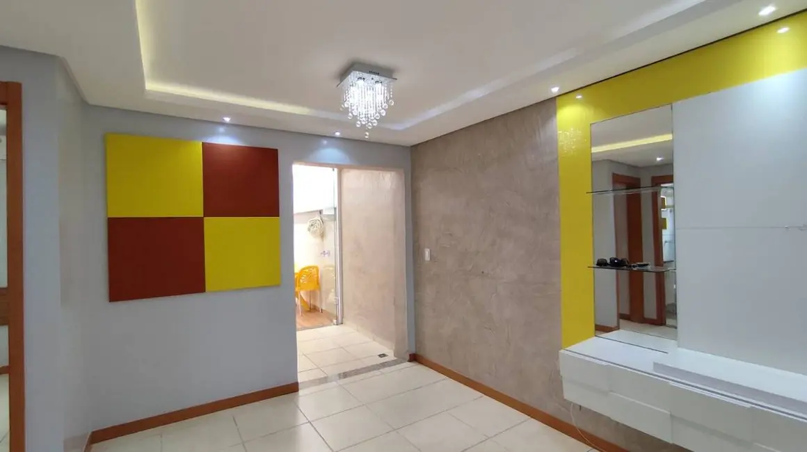 Foto 4 de Apartamento com 2 quartos à venda, 80m2 em Buraquinho, Lauro De Freitas - BA