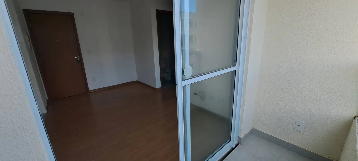 Foto 5 de Apartamento com 2 quartos à venda, 45m2 em Buraquinho, Lauro De Freitas - BA