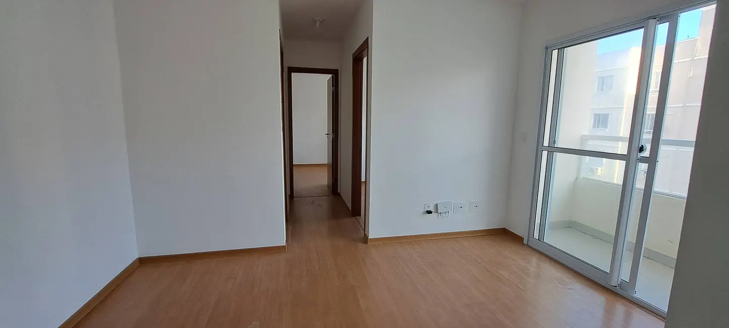Foto 2 de Apartamento com 2 quartos à venda, 45m2 em Buraquinho, Lauro De Freitas - BA