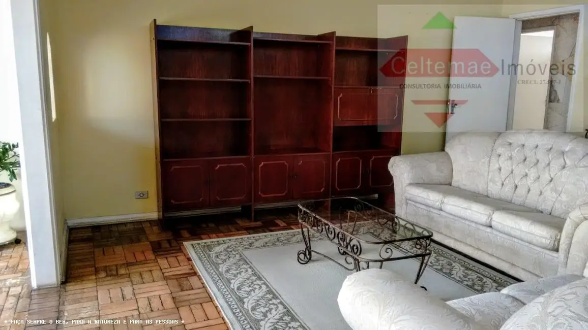 Foto 3 de Casa com 3 quartos à venda, 218m2 em Taubate - SP