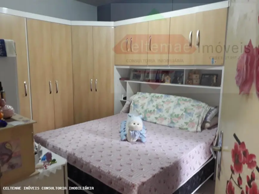 Foto 5 de Casa com 4 quartos à venda, 146m2 em Taubate - SP