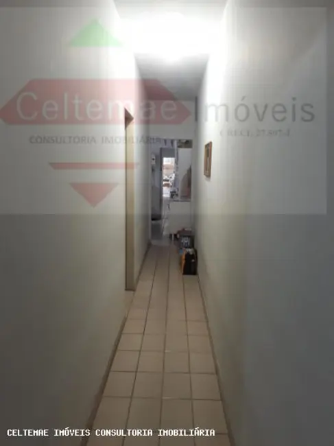 Foto 4 de Casa com 4 quartos à venda, 146m2 em Taubate - SP