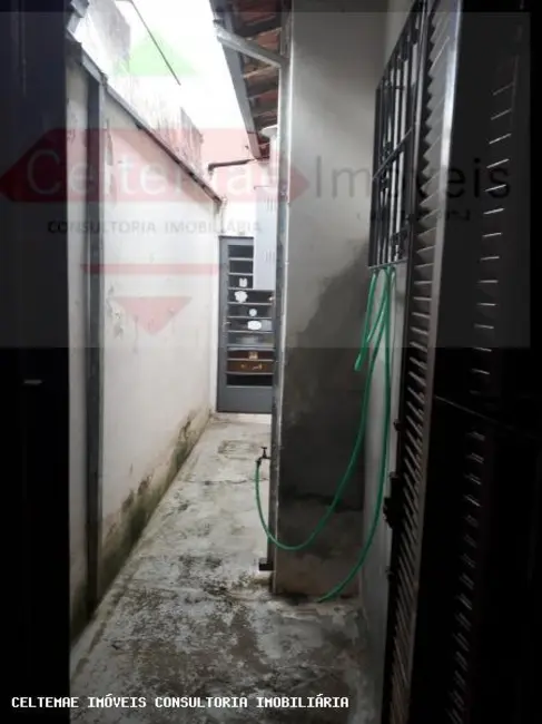 Foto 8 de Casa com 4 quartos à venda, 146m2 em Taubate - SP