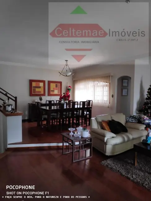 Foto 4 de Casa de Condomínio com 3 quartos à venda, 250m2 em Tremembe - SP