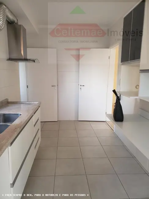 Foto 4 de Apartamento com 3 quartos à venda, 176m2 em Taubate - SP