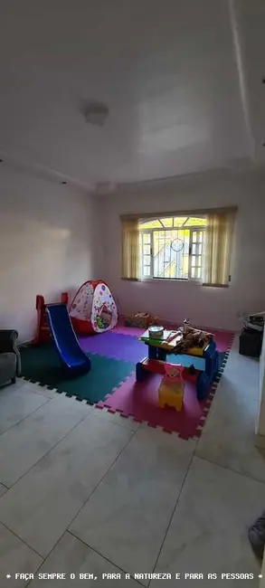 Foto 4 de Casa com 6 quartos à venda, 426m2 em Taubate - SP