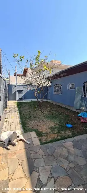 Foto 3 de Casa com 6 quartos à venda, 426m2 em Taubate - SP