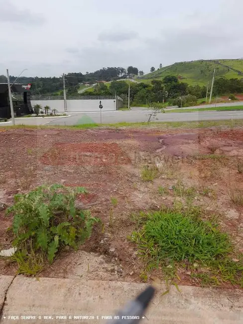 Foto 2 de Terreno / Lote à venda em Taubate - SP