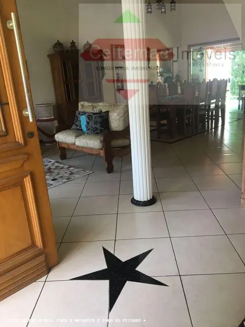 Casa de Condomínio com 4 quartos à venda, 426m2 em Tremembe - SP - imagem 3 Foto 3 de Casa de Condomínio com 4 quartos à venda, 426m2 em Tremembe - SP