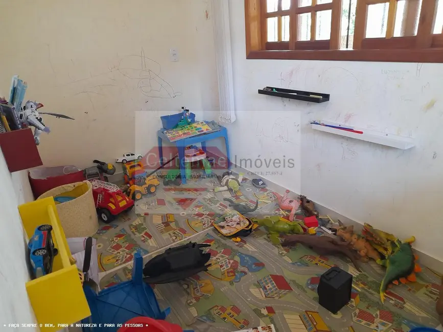 Chácara com 4 quartos à venda, 280m2 em Taubate - SP - imagem 7 Foto 7 de Chácara com 4 quartos à venda, 280m2 em Taubate - SP